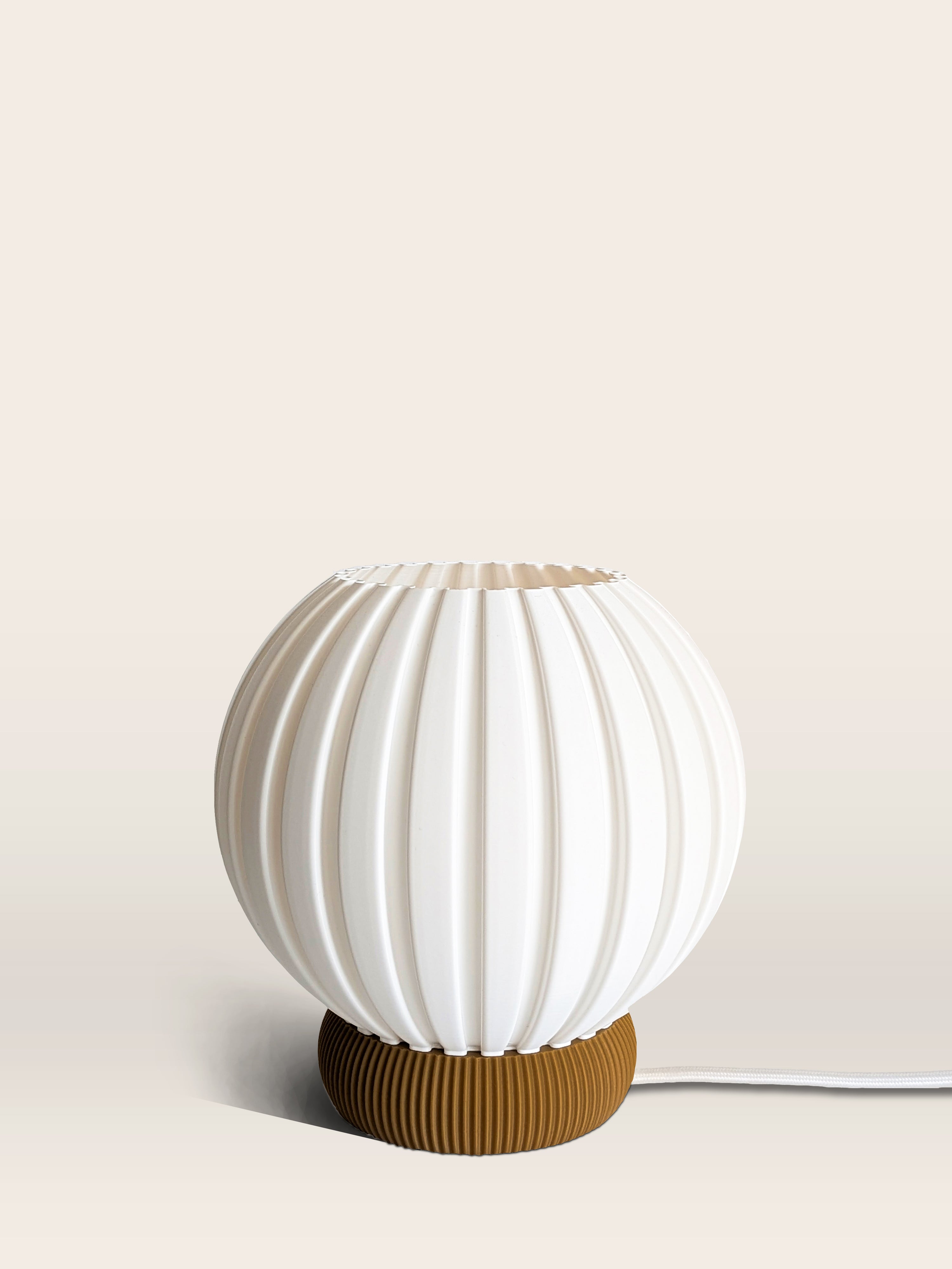 Glune — Table Lamp