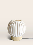 Glune table lamp in Milk and Vanille, warm ambient light