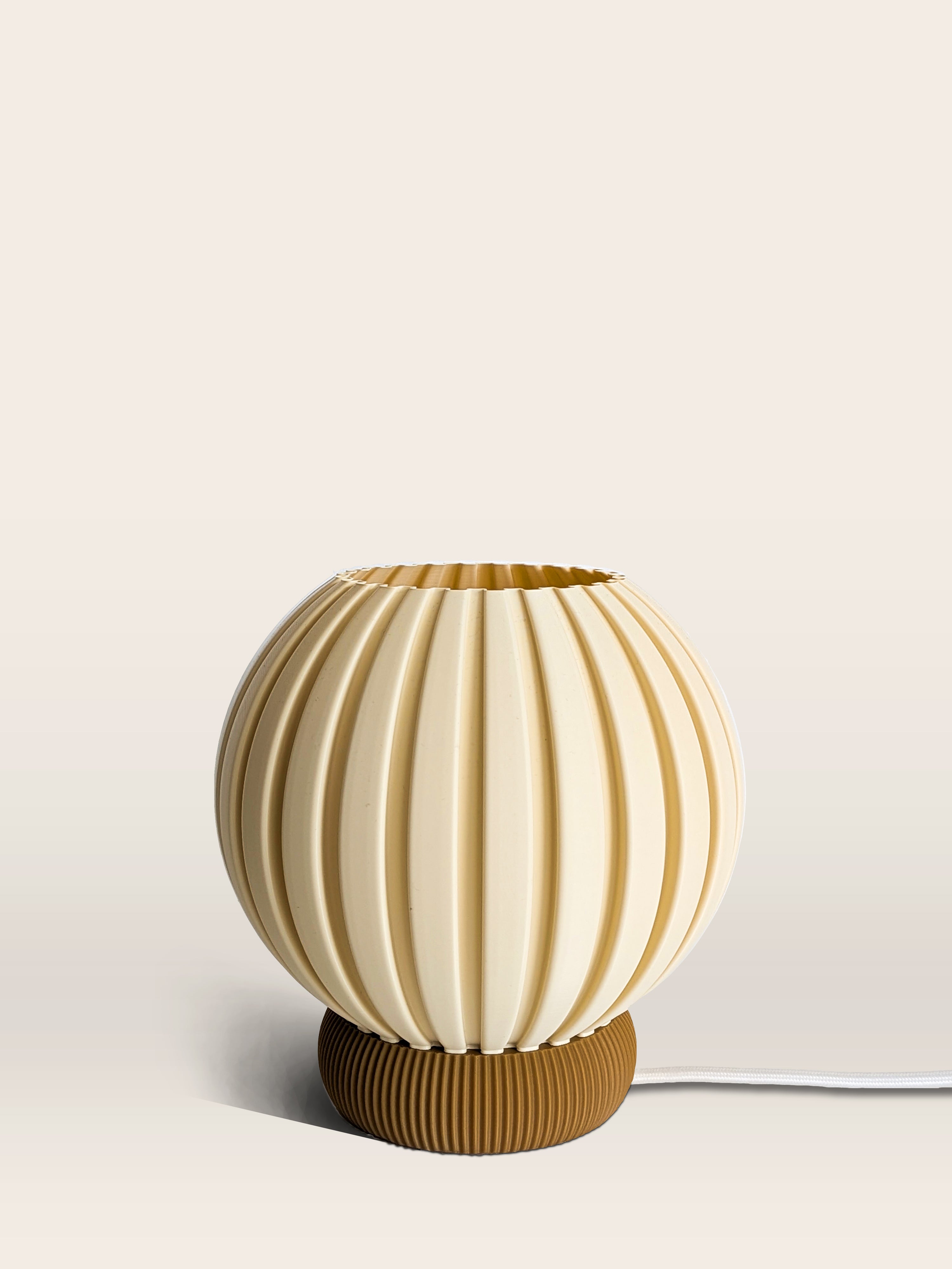 Glune — Table Lamp
